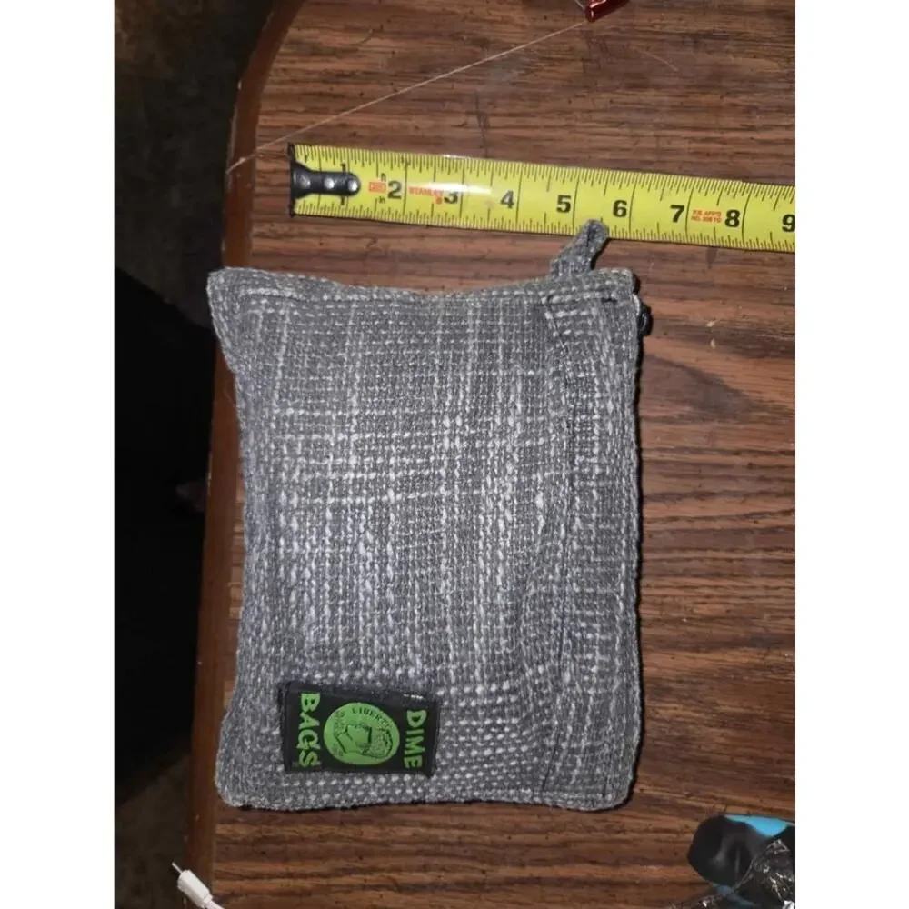 Dime Bags Gray Makeup Bag Zip Pouch with Inner Pockets 8 in x 5 in